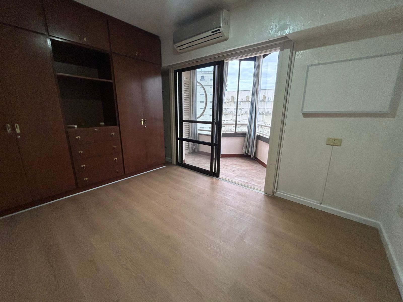 Boulevard Bartolomé Mitre 320