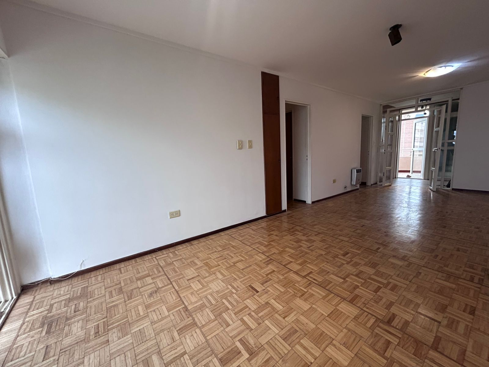 Boulevard Bartolomé Mitre 320