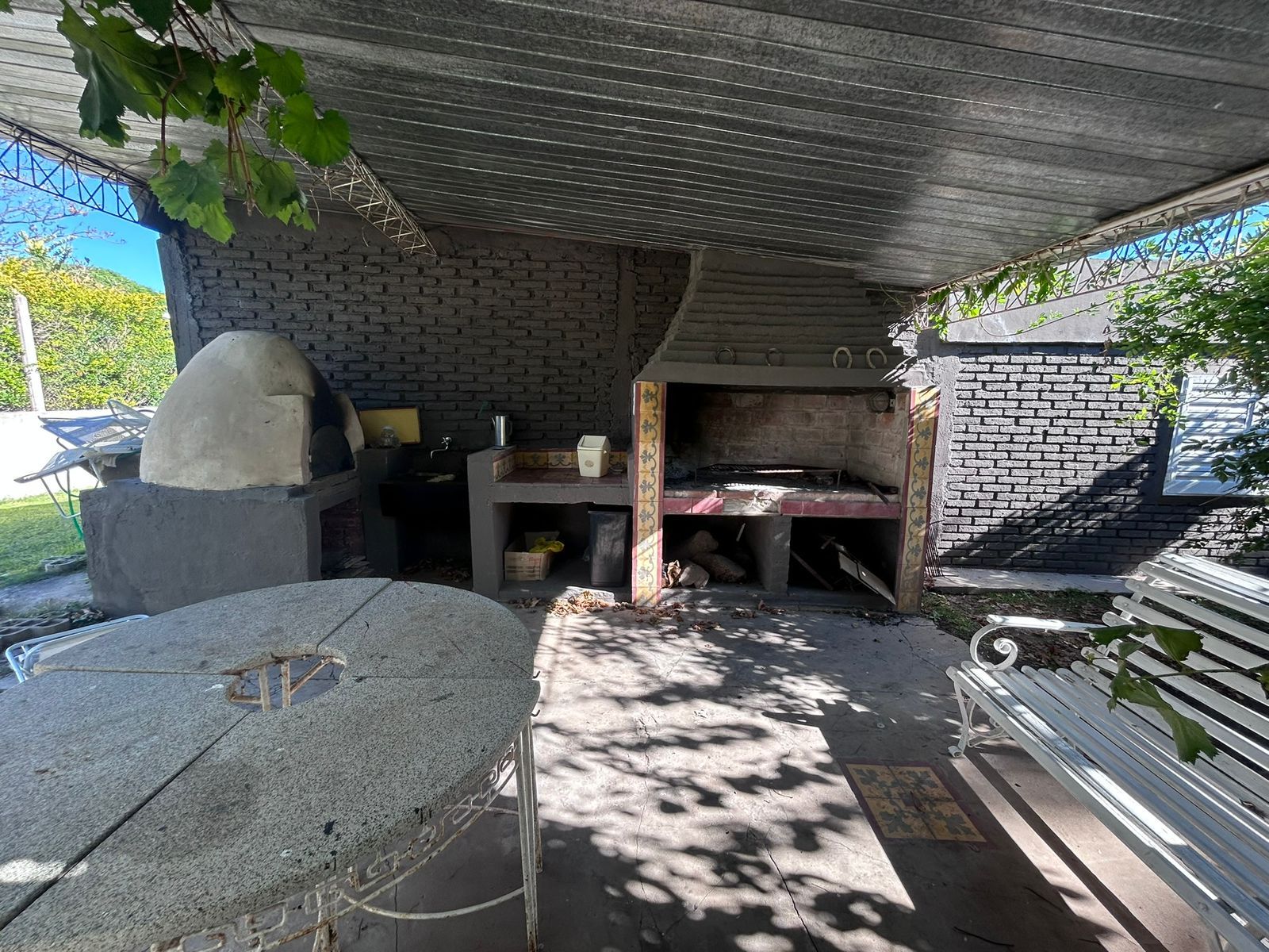 Calle Gobernador Manuel Crespo 3180