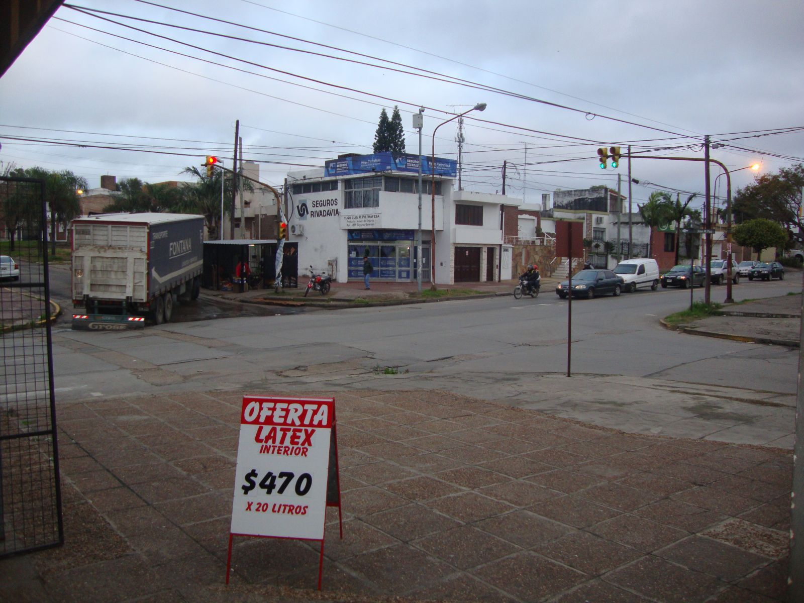 GALAN Y JOSE MARIA PAZ 