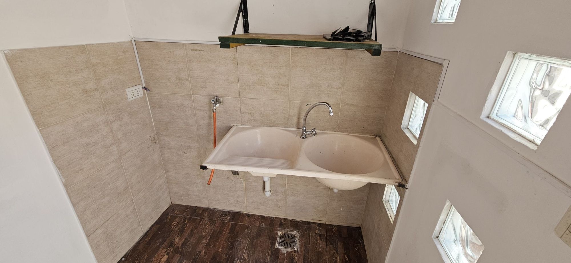 BARTOLOME  ZAPATA 865